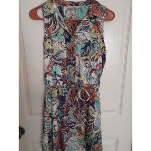Young Threads New York City Paisley Dress. Size M. B43